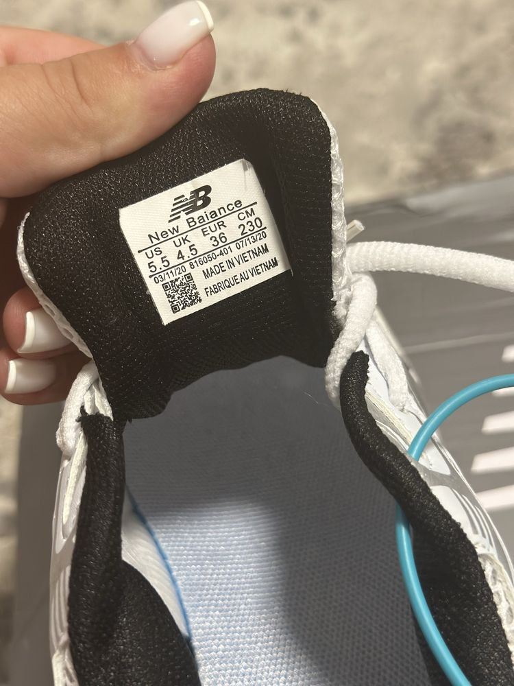 Кросівки New Balance нові