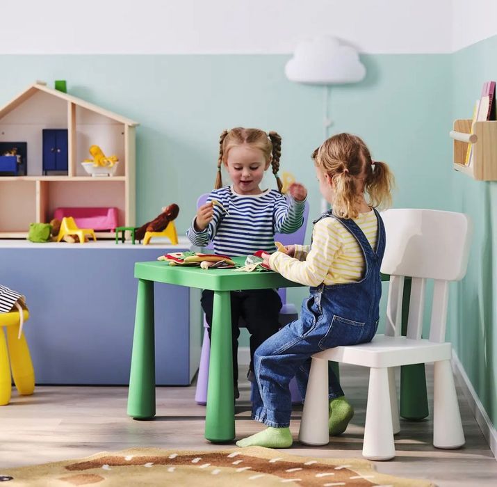 Стол білий и стільчики дитячі Mammut Ikea