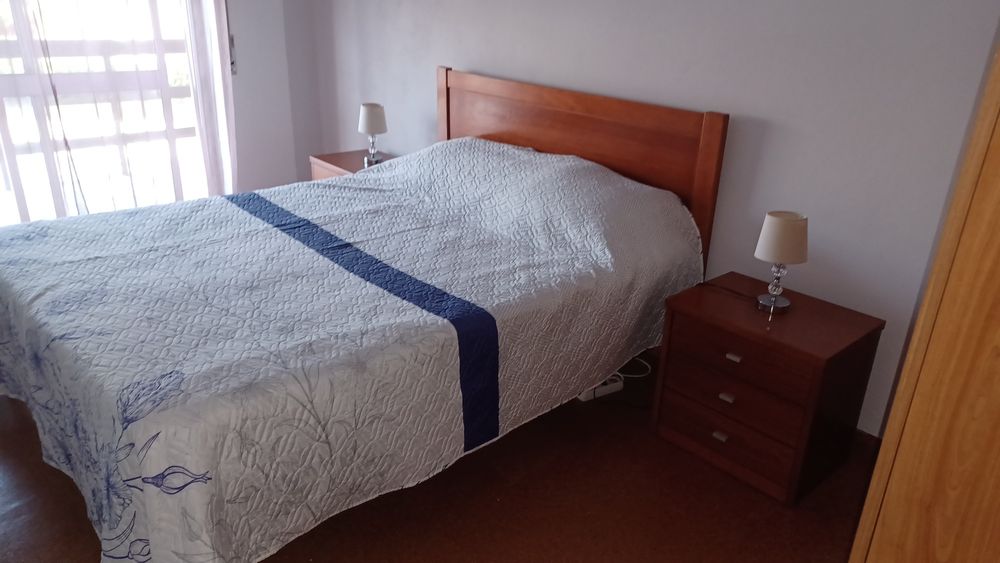 Quarto completo em bom estado