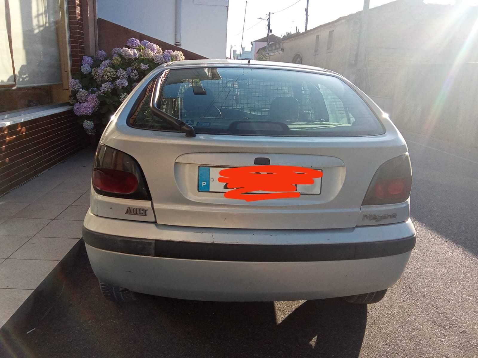 Vendo Renolt megane ano 2000