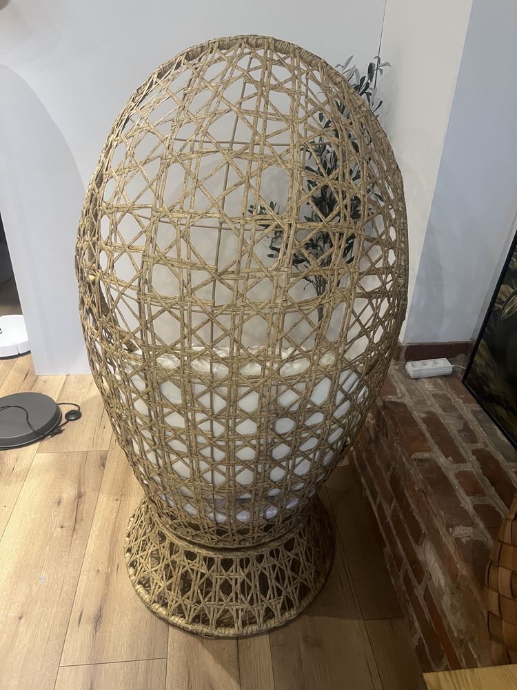 Fotel ogrodowy obrotowy rattan