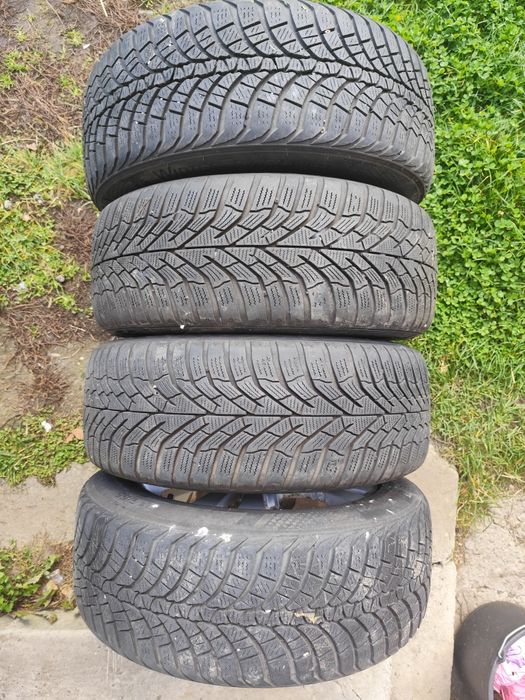 Felgi aluminiowe 17" 5x120 4 sztuki z oponami zimowymi 215/55