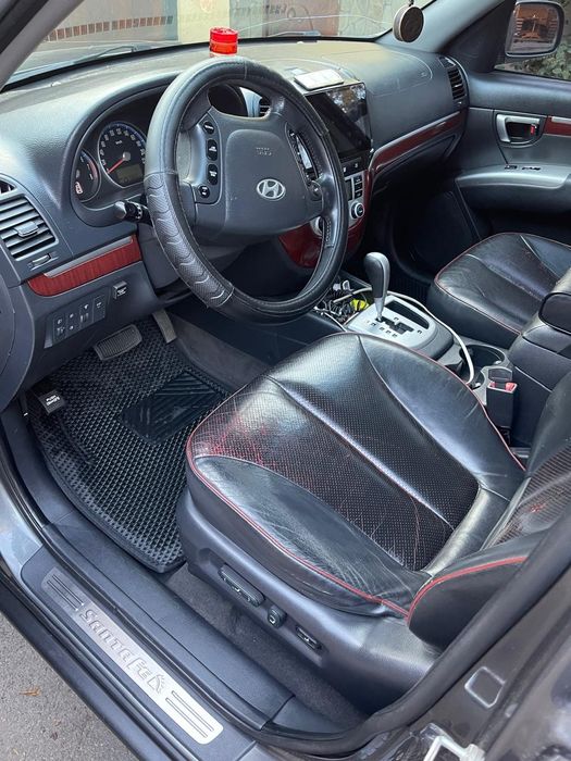 Продам хюндай сантафе 2008 року газ бензин