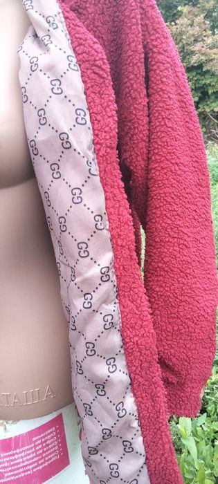 Рубашка на дівчинку підлітка