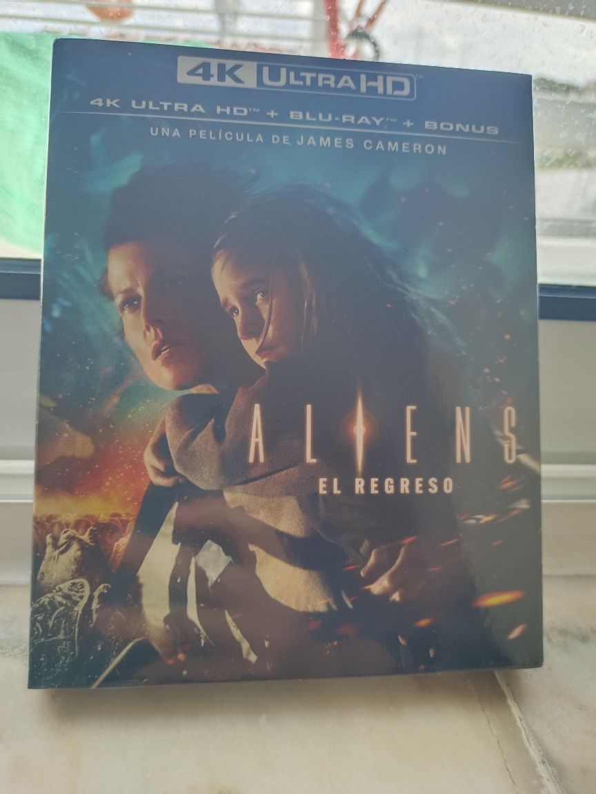 Aliens 4k Selado