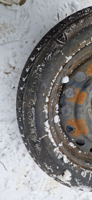 Opony zimowe Firestone