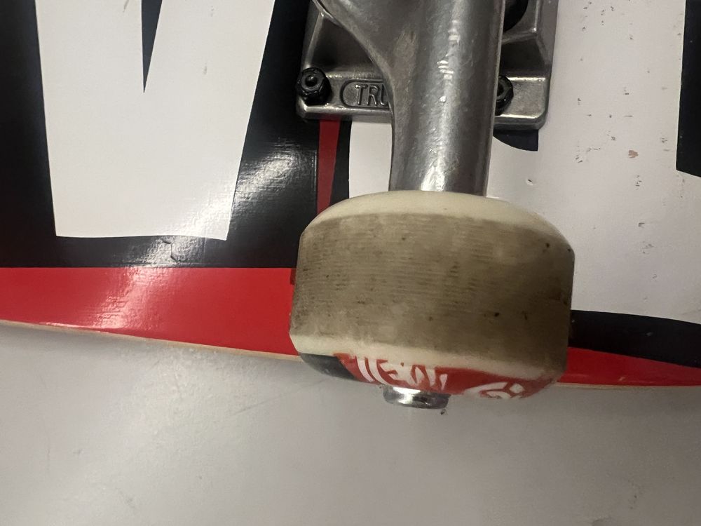 Skate Como Novo.