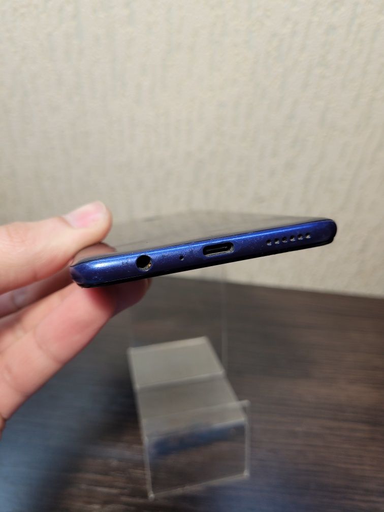 Samsung Galaxy A20s 3/32, акб 4000 мА*ч 11 андроїд