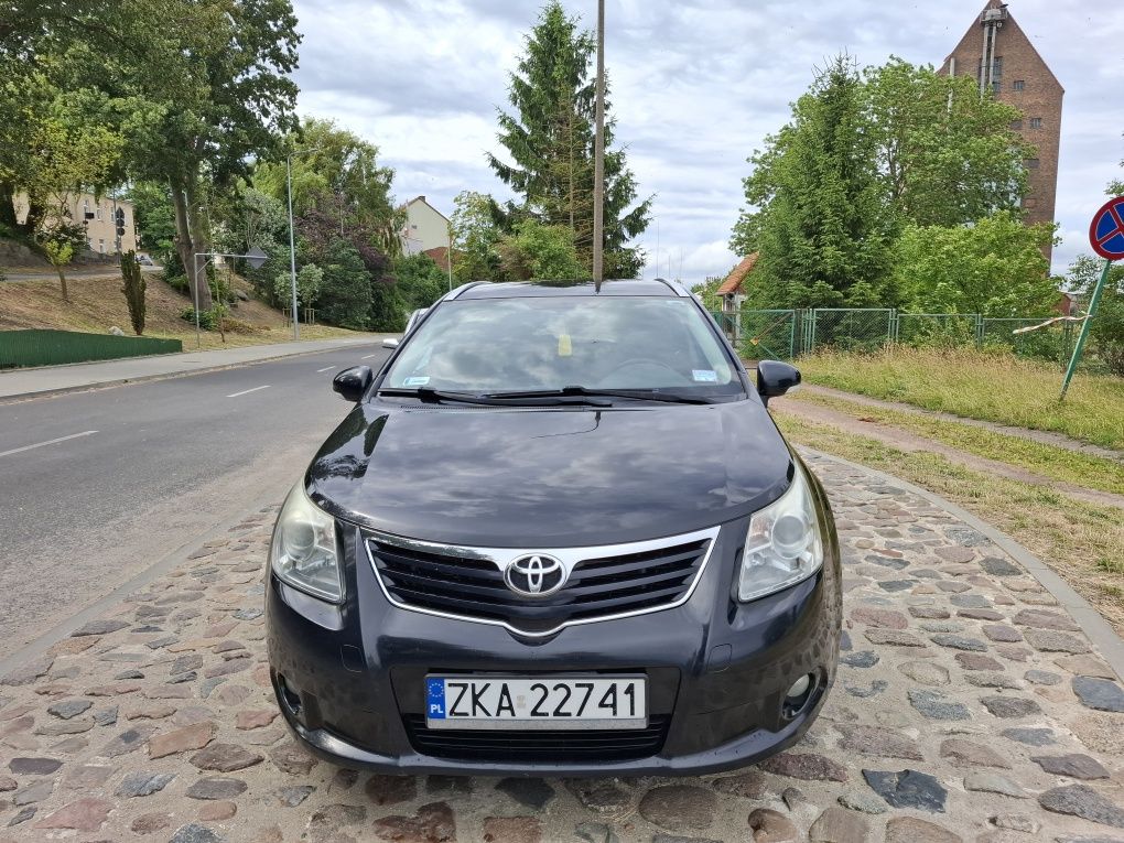 Toyota avensis T27
