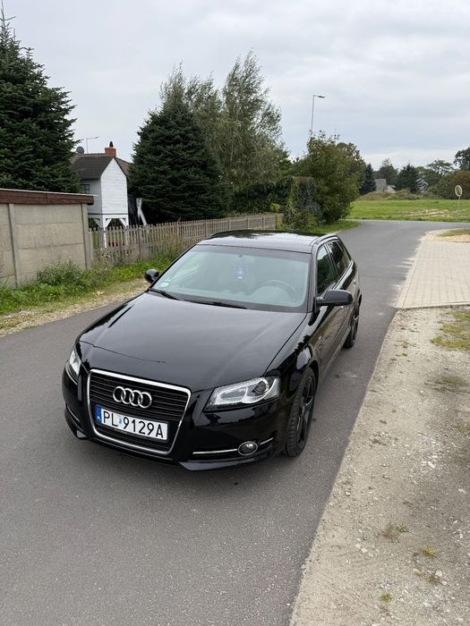 Audi A3 Sportback Audi A3 8P 2010 • 170 KM • Automat S-tronic • S-line