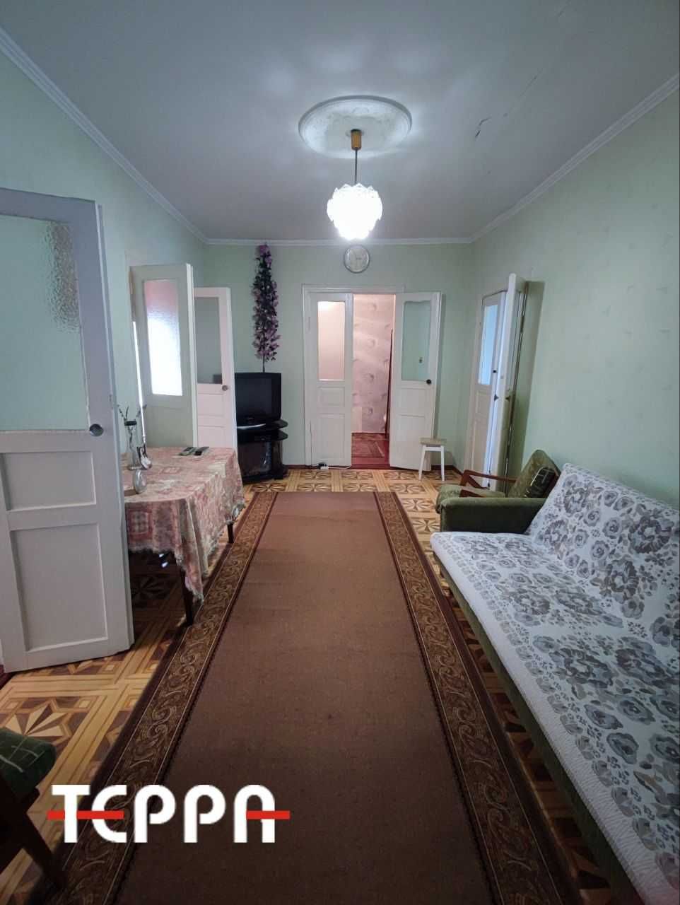 Продаж пів будинку з садом, Калантирівка