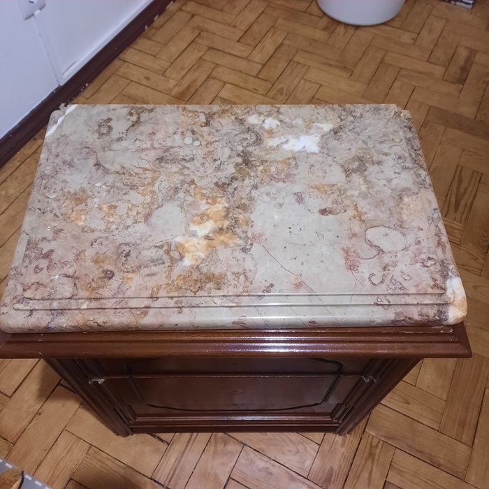 Mármore para Mesa Cabeceira Quarto