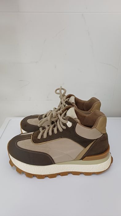 Ботинки демисезон 39 размер(замша+ текстиль)