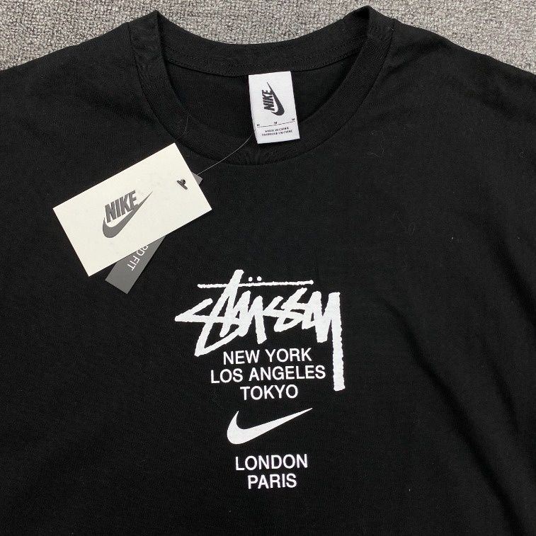 Nike X Stussy EDIÇÃO LIMITADA t-shirt