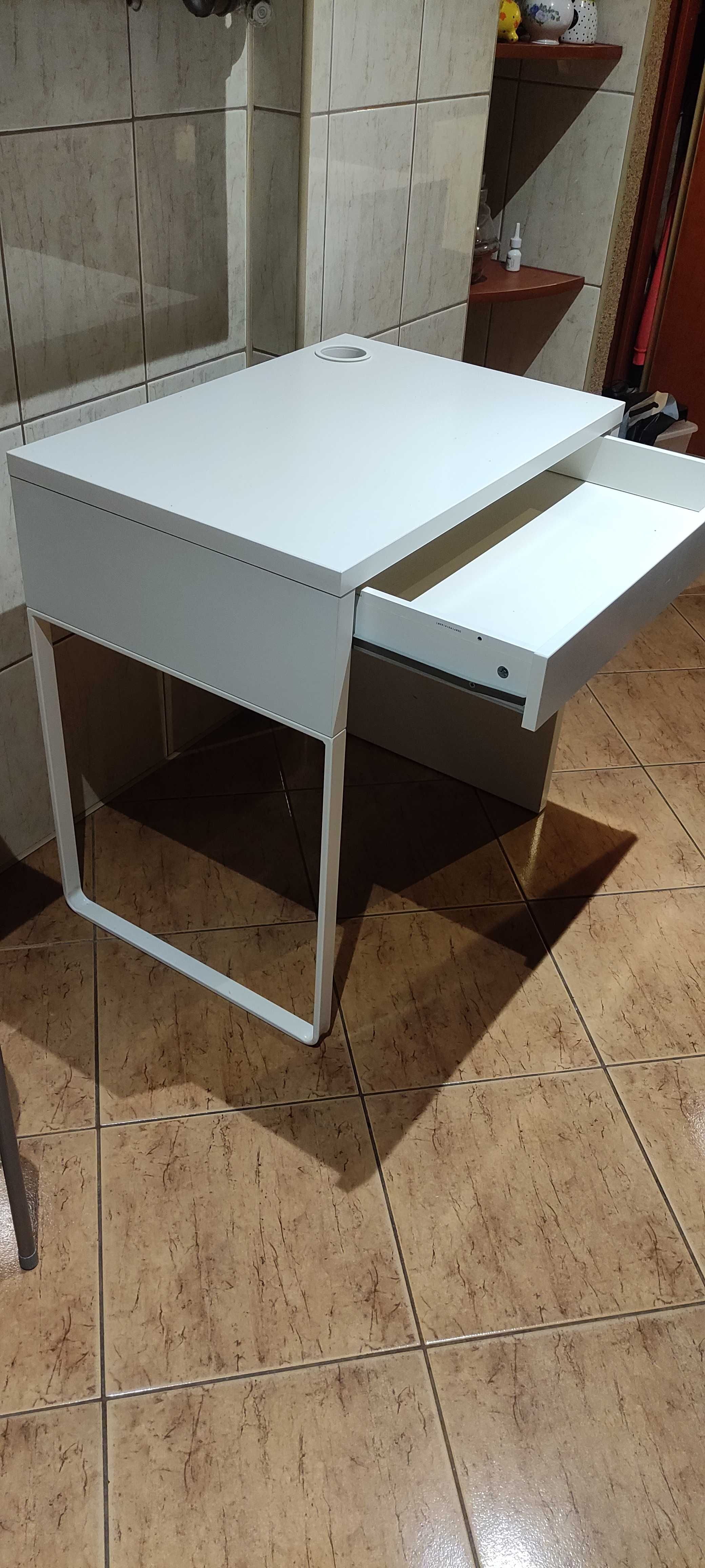 Ikea biurko białe