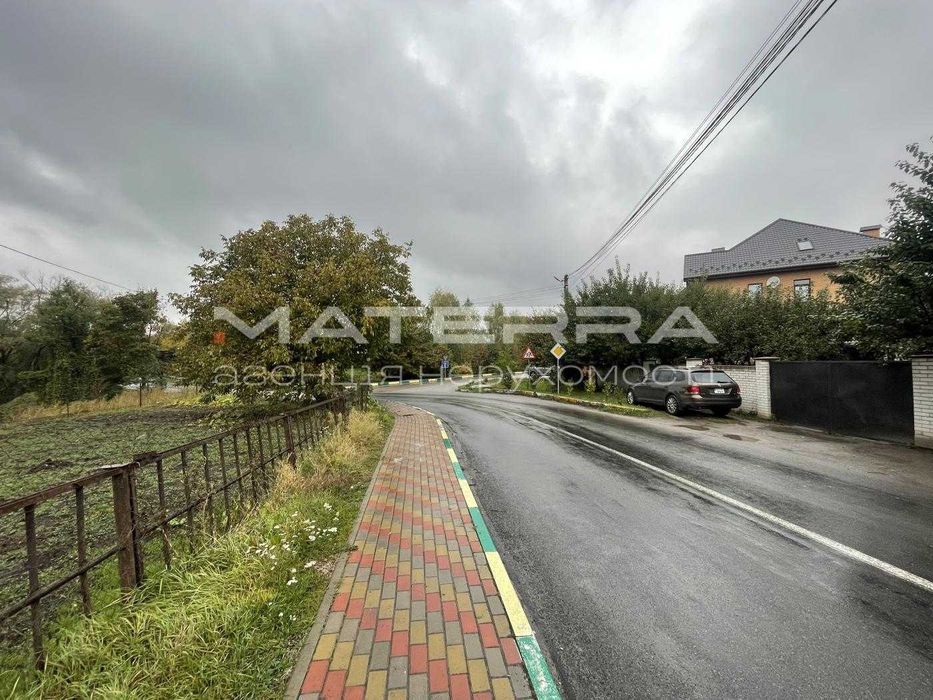 Гатне продам ділянку 15 сот з недобудовою. Асфальт, Озеро!