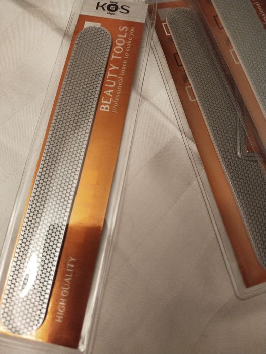 Лазерна пилка для нігтів