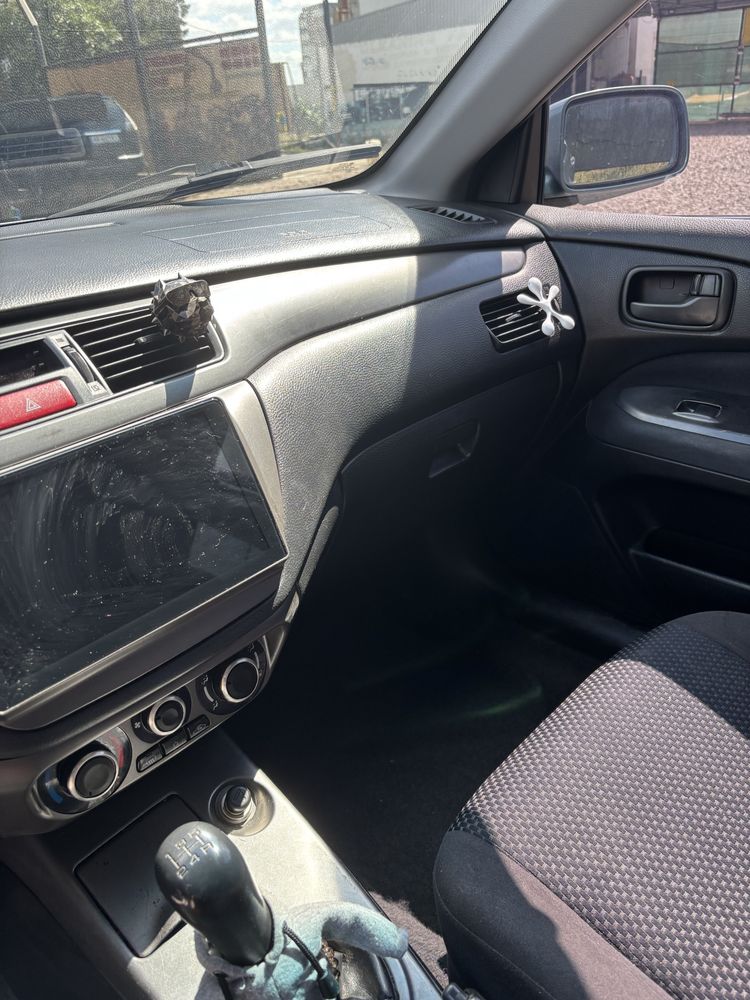 Продам Lancer 9 2007року