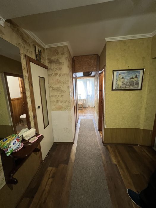 Продам ДВУШКУ 59 квадратів с. Чинадійово