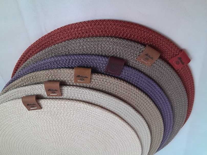 Підтарільники, килимки під посуд чорні овальні. Handmade Placemats