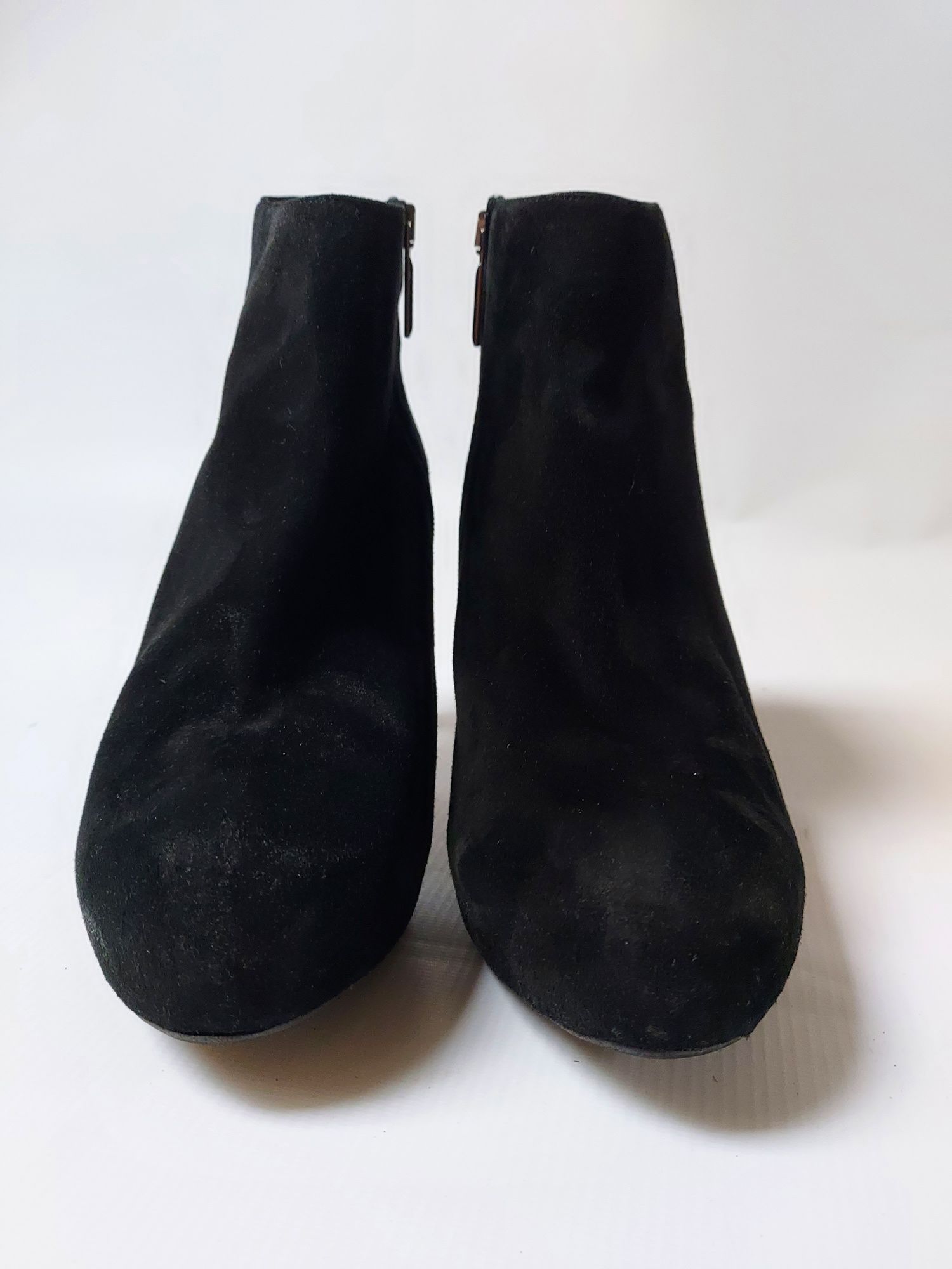 Skórzane czarne botki na obcasie  zamszowe nubuk 40 wkładka 26 cm
