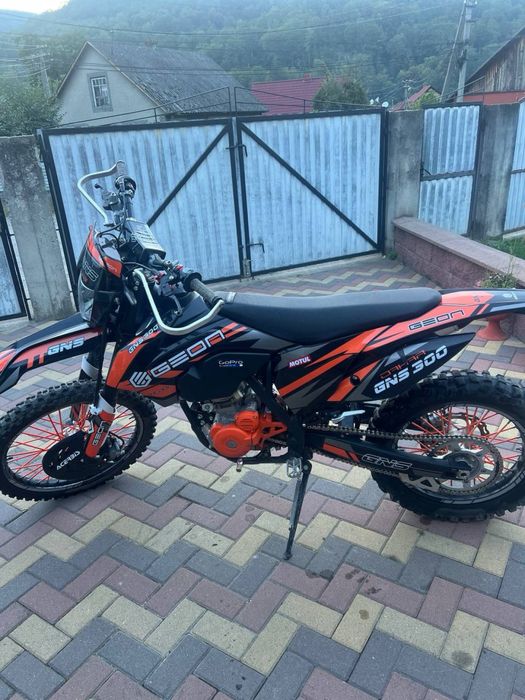 Продам GNS 300.