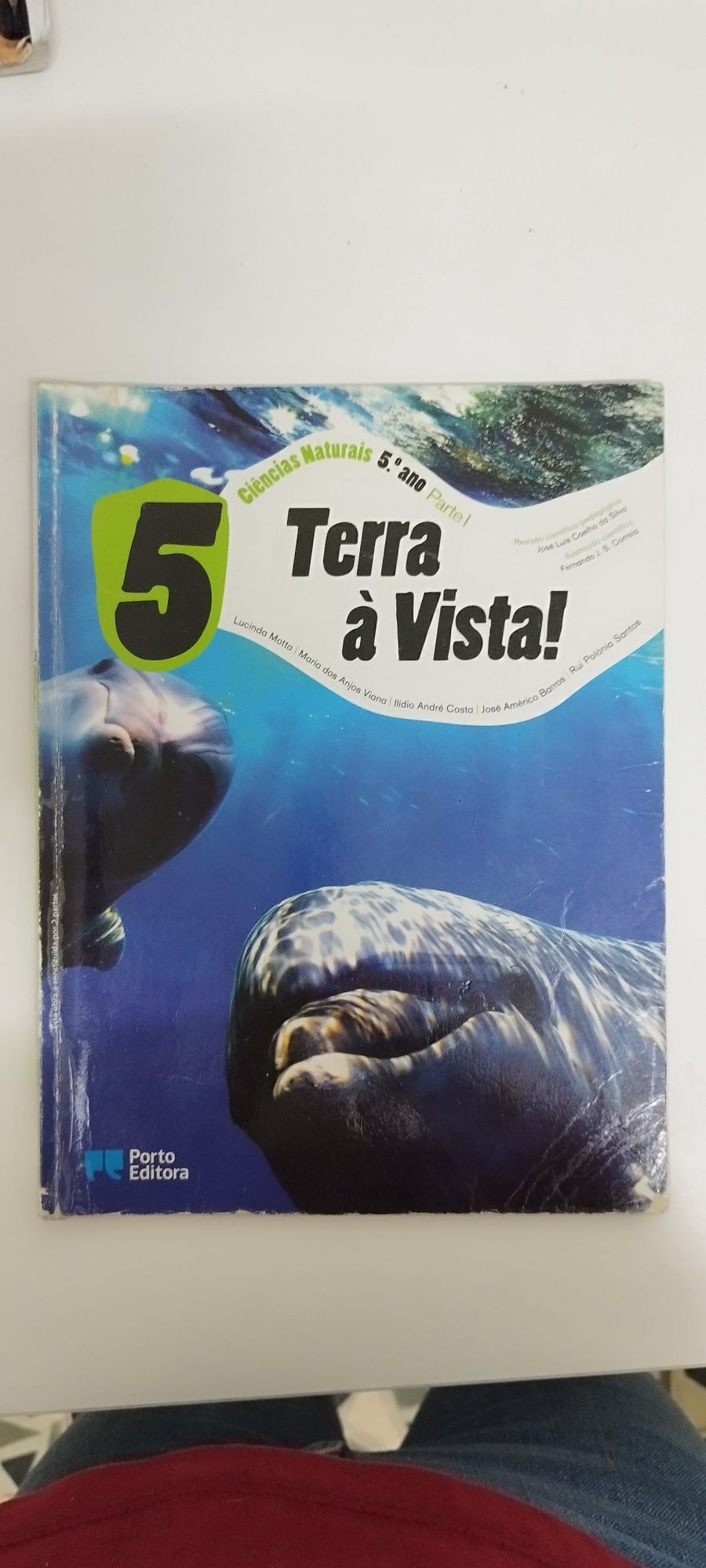 Manuais e livros de atividades 5. Ano