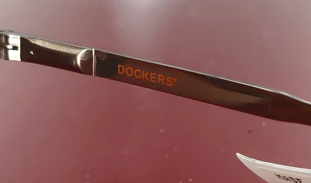 Óculos de sol Dockers Novos