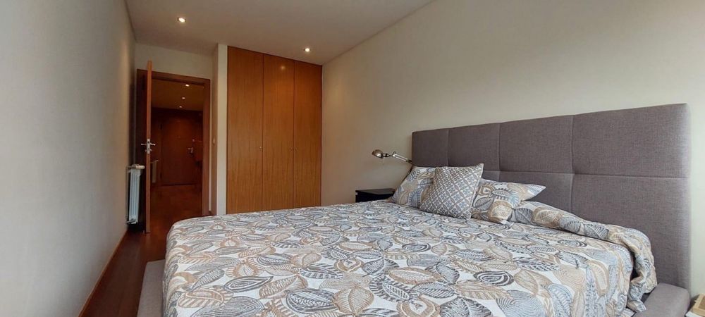 Cama de casal e estrado 160x200