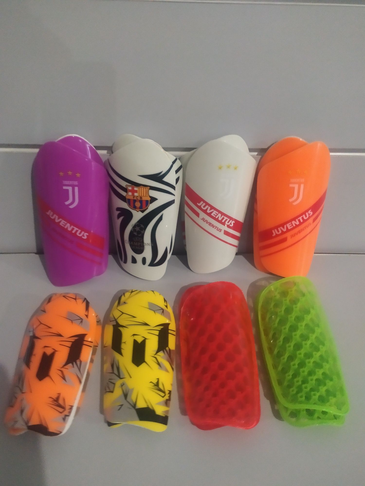 Щитки гетры перчатки футбольные детские щитки футбол