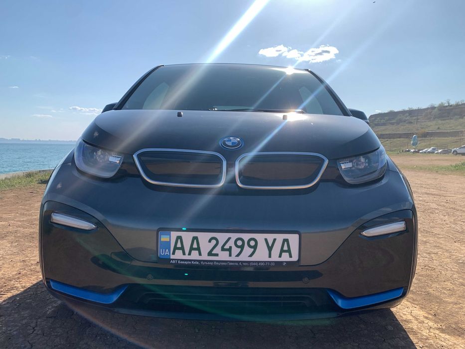 BMW I3S з батареєю 42 кВт (останній рестайлінг)