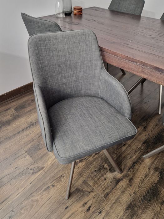 Krzesło ELARA C (nogi skośne, mechanizm obrotowy)