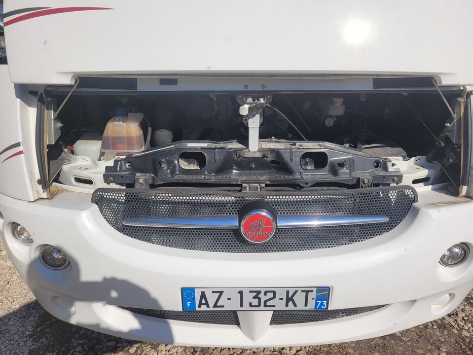 Przód kamper integra Rapido 06-12