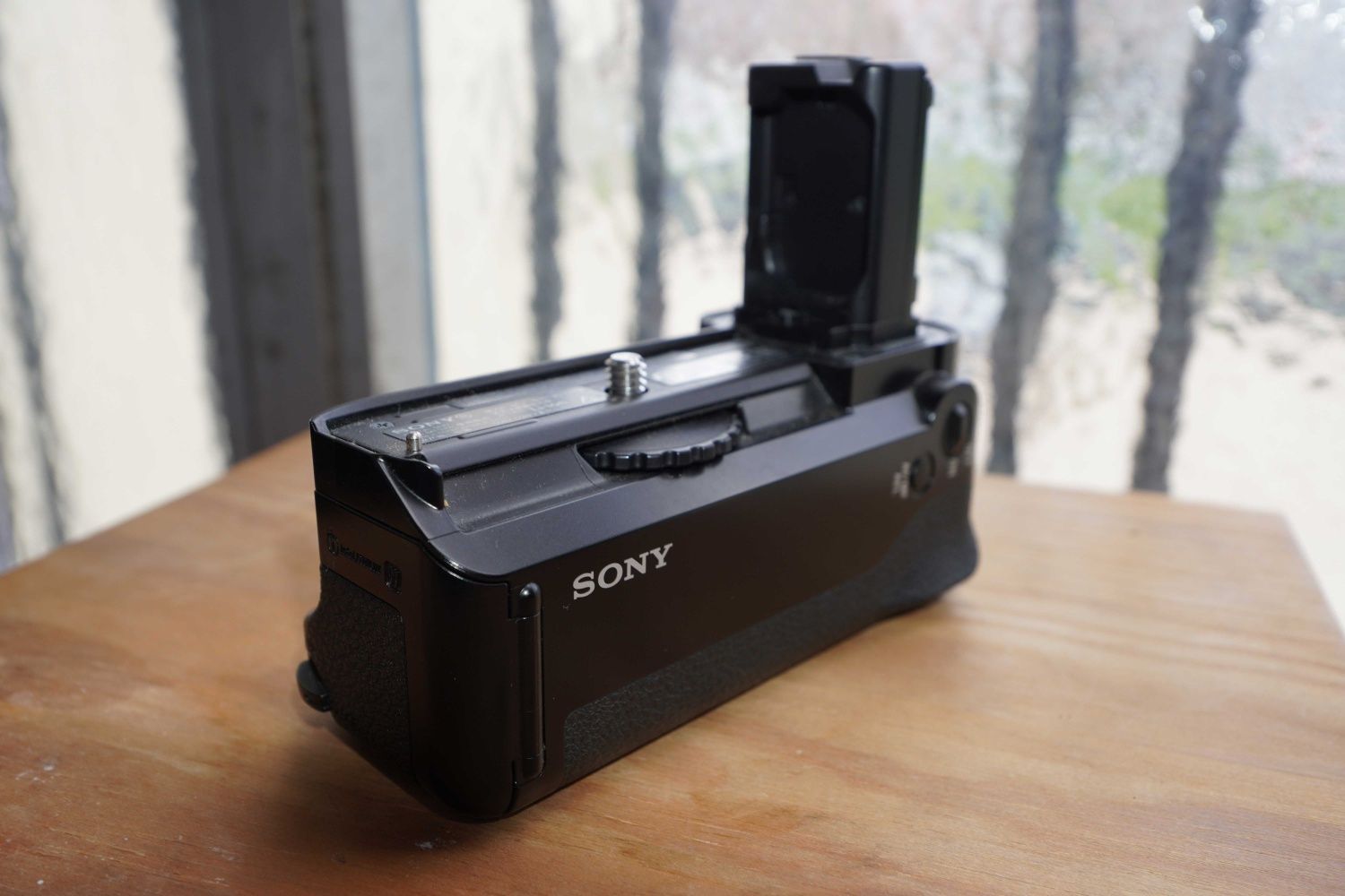 Punho de bateria SONY VG-C2EM para câmera Sony A7, A7II, A7RII, A7SII