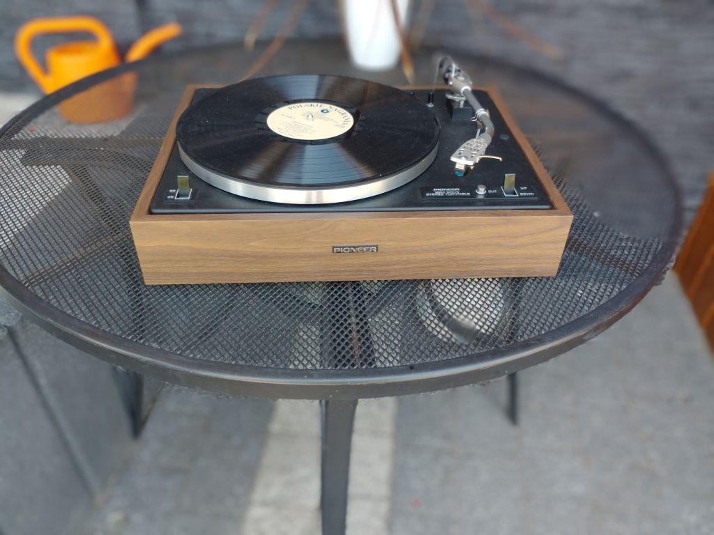 Sprzedam gramofon