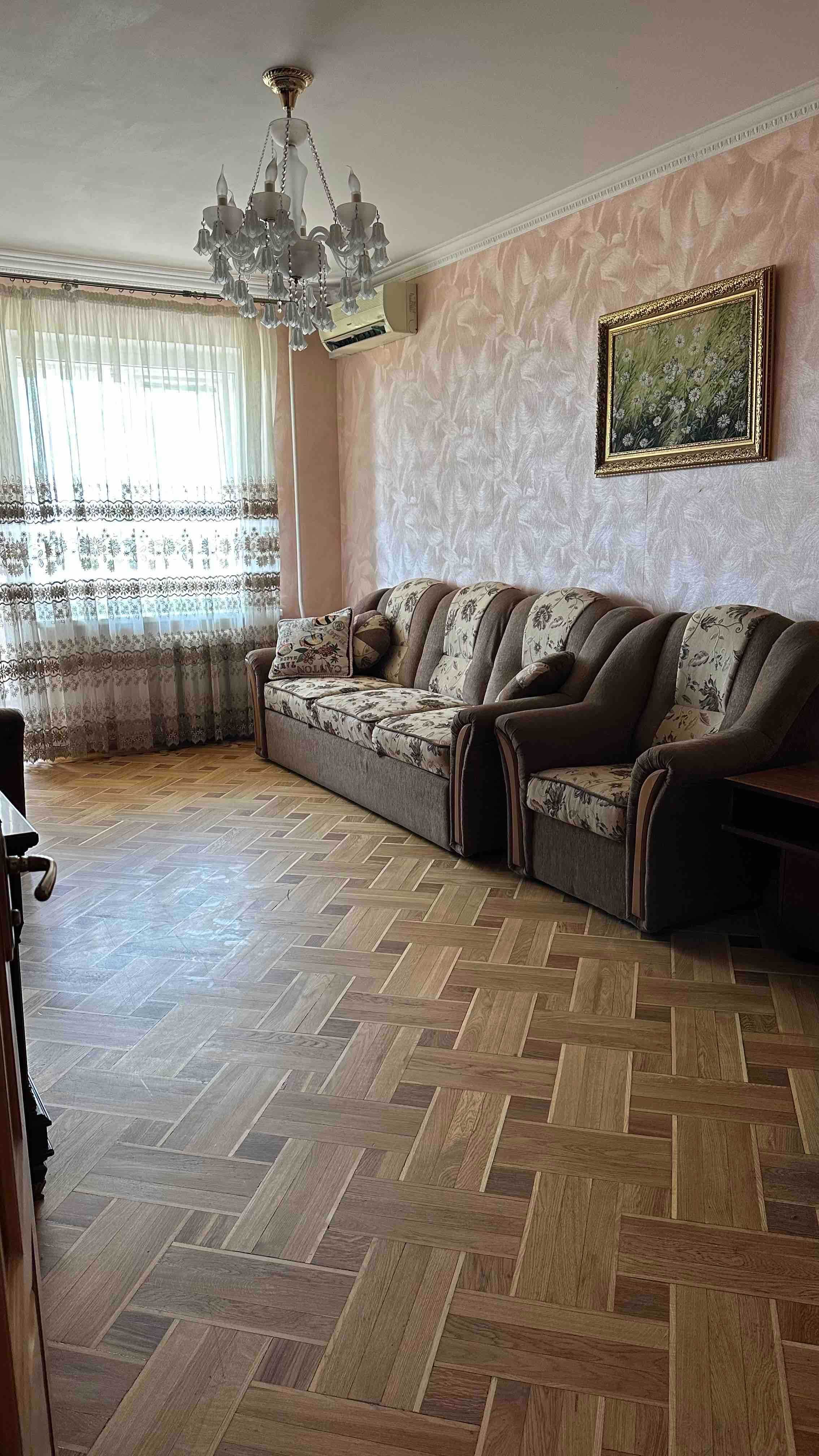 Сдам 3х ком. квартиру  Академика Глушко/ Королева