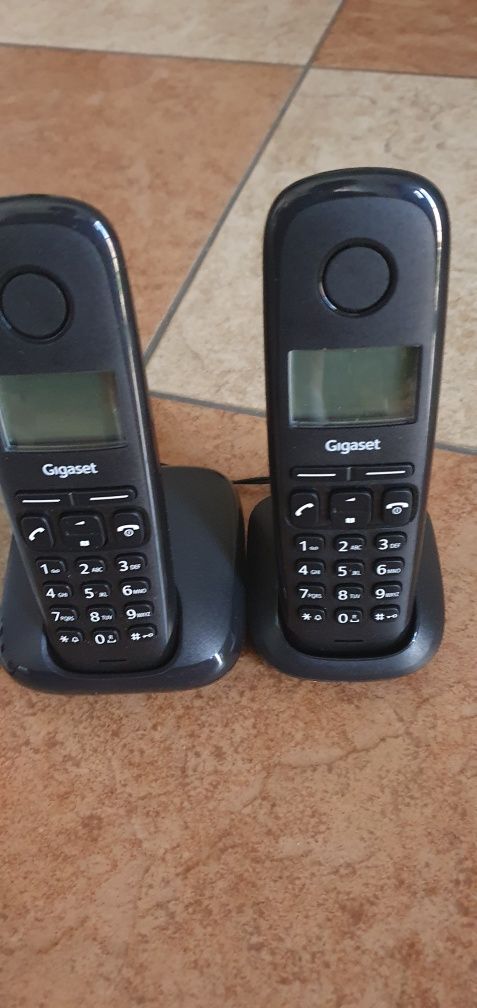 2 nowe telefony stacjonarne