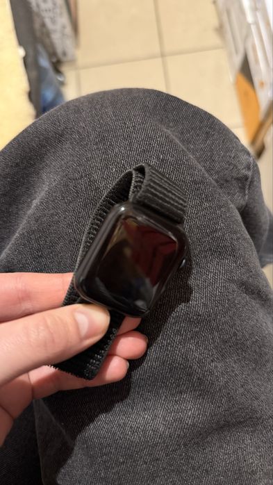 Apple Watch SE 44 mm