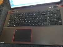 Laptop Toshiba qosmio x870