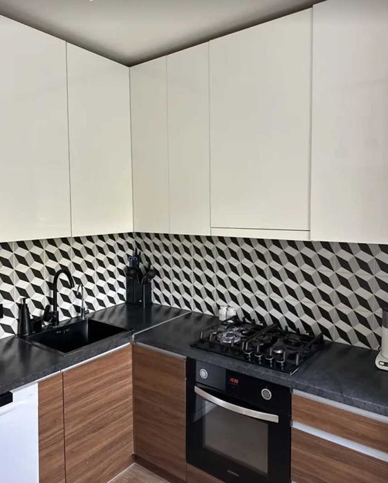 + 2-кімнатна квартира на Північному з якісним ремонтом та меблями!