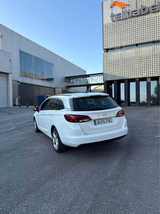 Opel Astra 1.6 CDTI