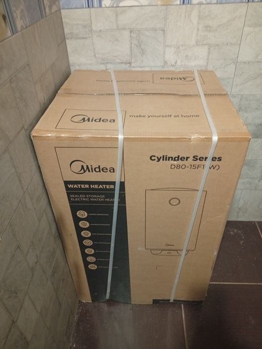 Новый бойлер Midea