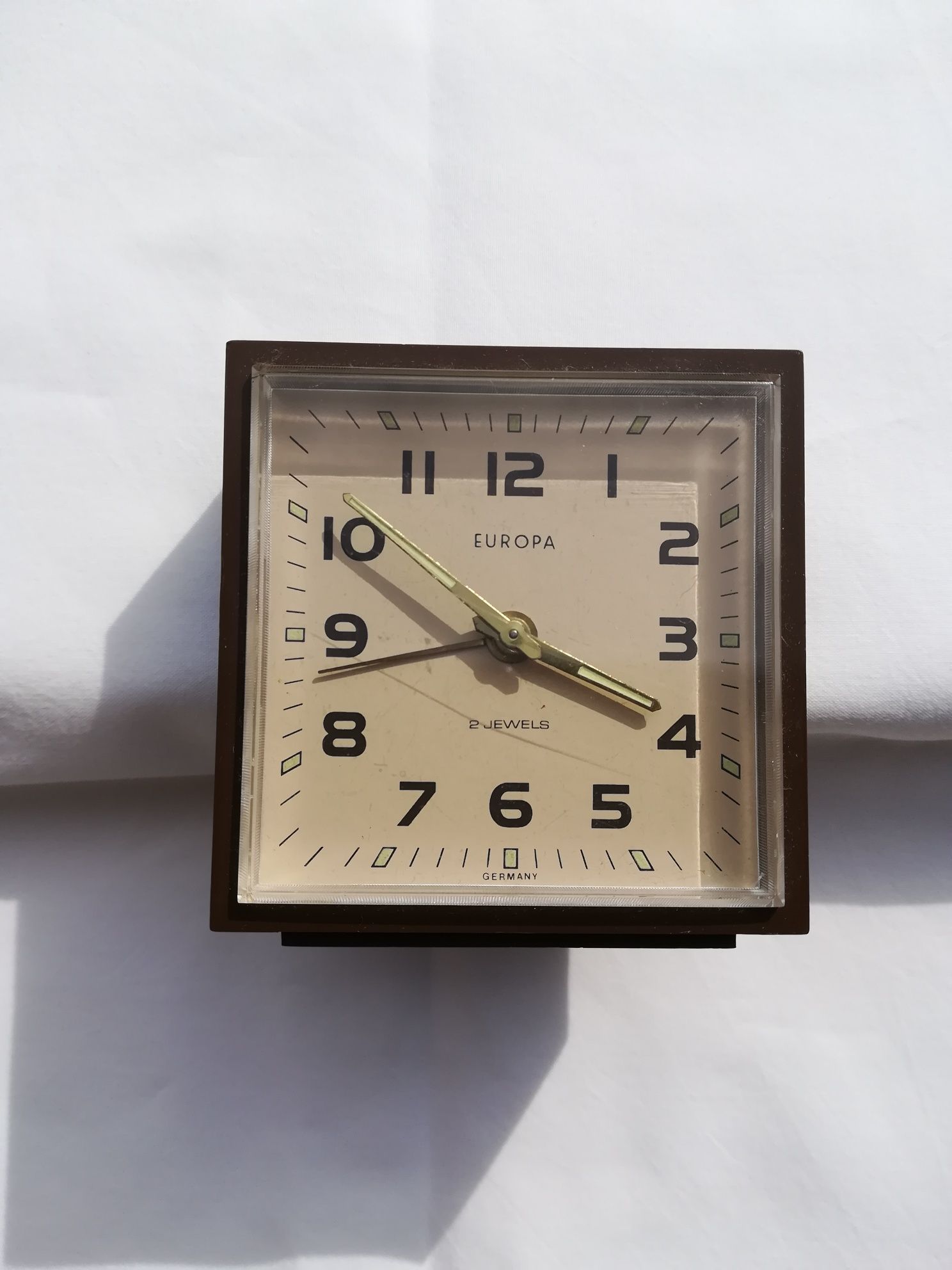 Relógio despertador de corda & vintage