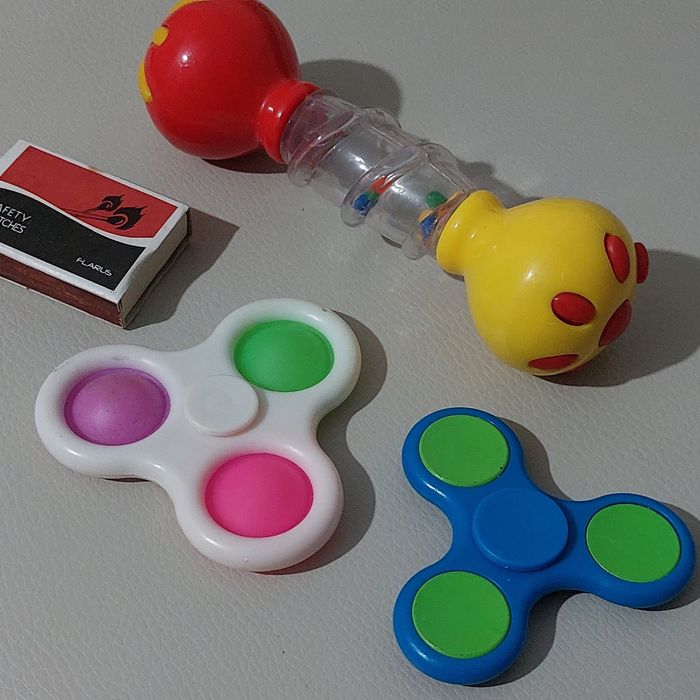 Спінери спинер крутилки