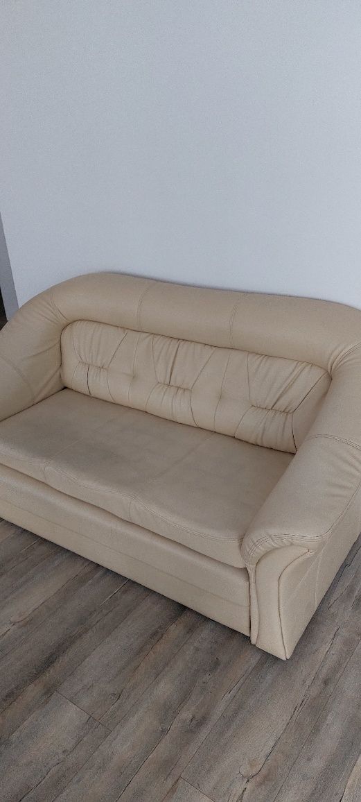 Sofa rozkładana dwu osobowa