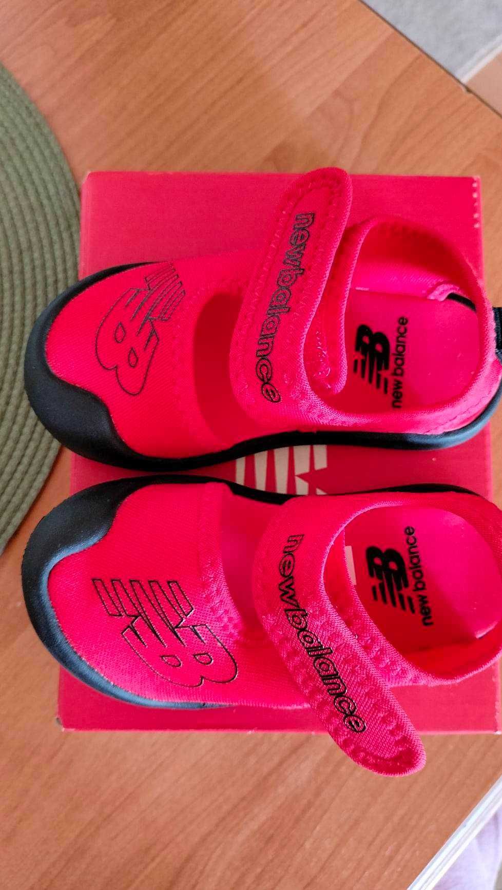 Buty dla dziecka New Balance NOWE  czerwone