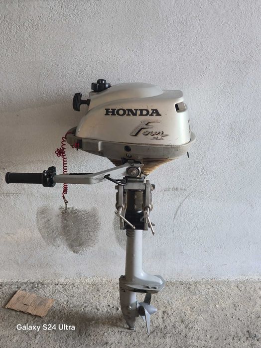 Silnik zaburtowy Honda 2km