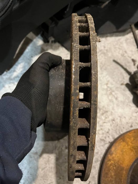 Тормозные диски БМВ Е39 324мм