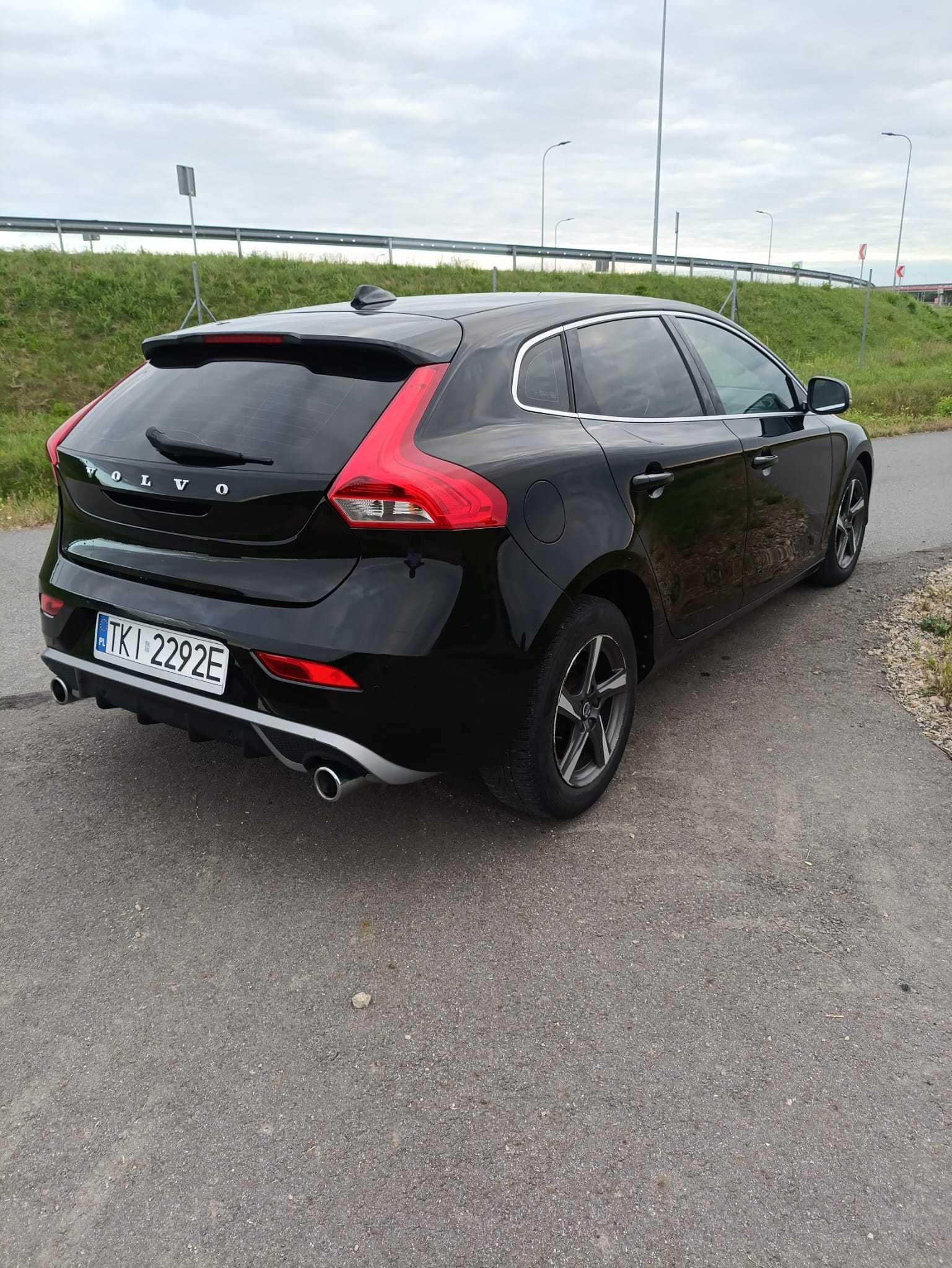 Volvo V40 D2 R-Design