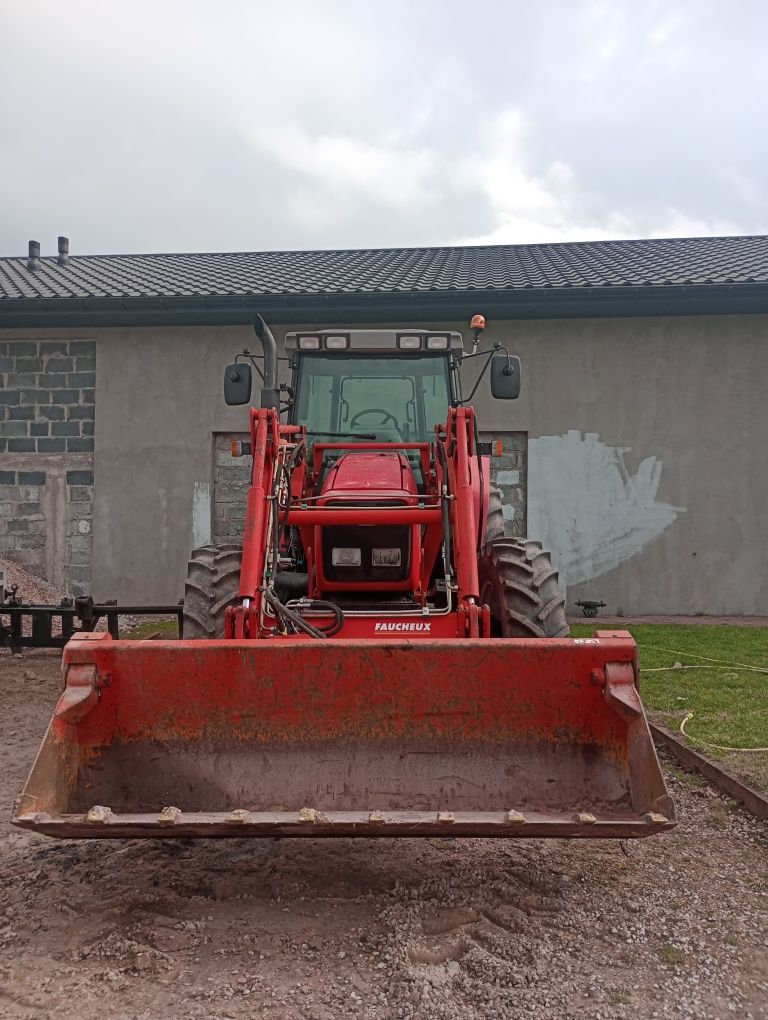 Massey Ferguson 6255